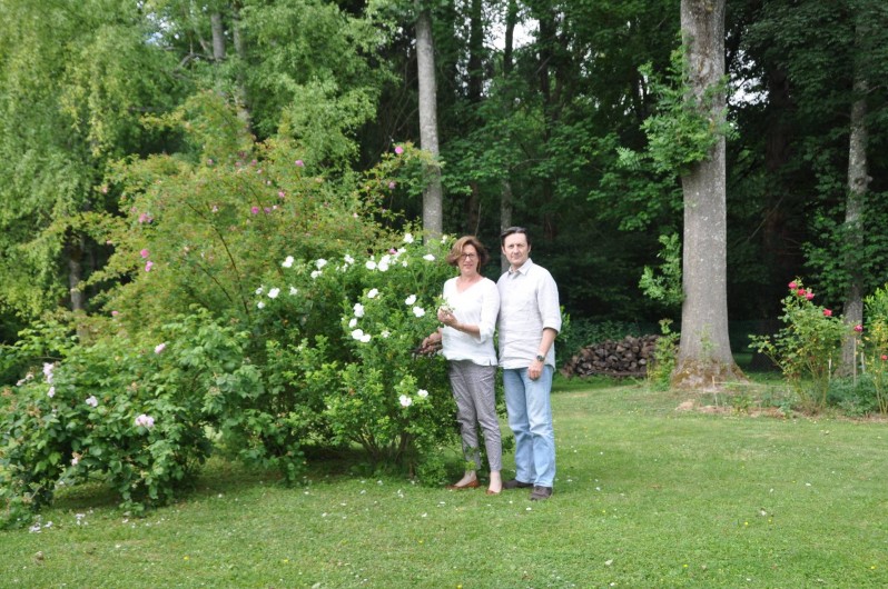 Location de vacances - Chambre d'hôtes à Saint-Loup-de-Naud - Véronique et Patrick vous accueillent dans leur écrin de verdure