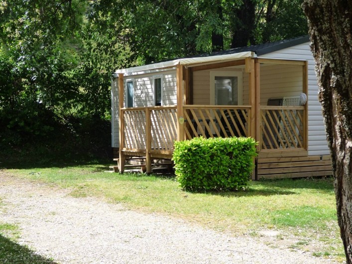 Location de vacances - Camping à Salavas - Mobil home loggia  2 chambres climatisé