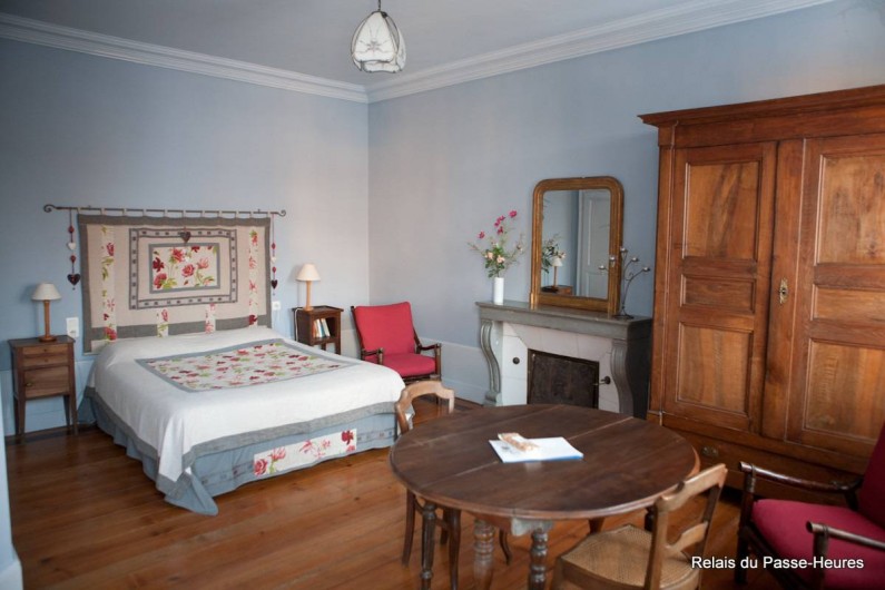 Location de vacances - Chambre d'hôtes à Cenans - Chambre de Marie