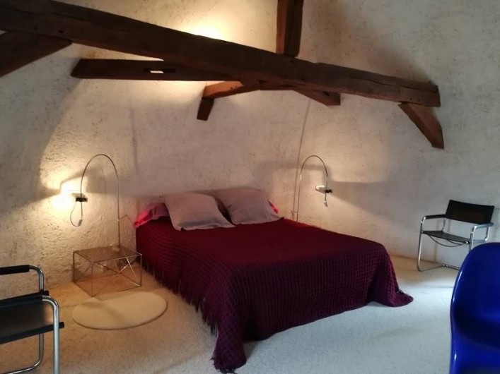 Location de vacances - Gîte à Saint-Georges-sur-Baulche - Chambre double, au 1er étage, lit 160
