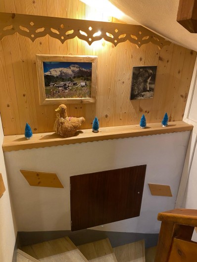 Location de vacances - Chalet à Pralognan-la-Vanoise - montée escalier