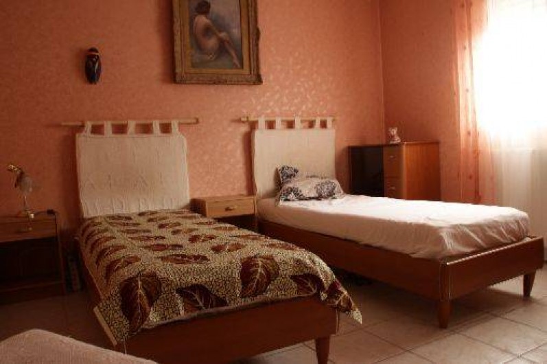 Location de vacances - Appartement à Sète - 2 ème chambre avec 2 lits possibilité de les rejoindre