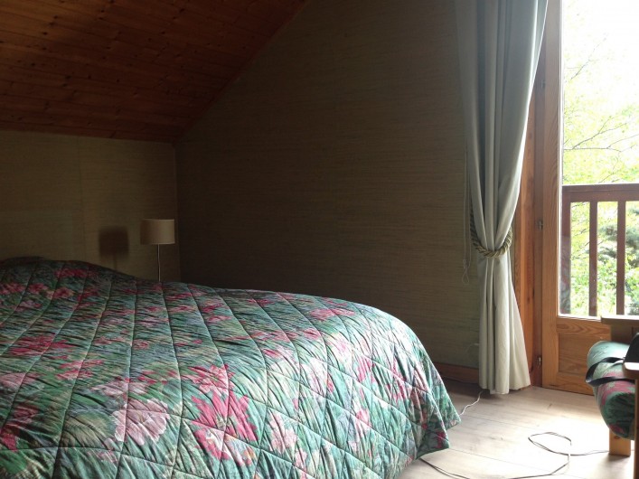Location de vacances - Chalet à Briançon - chambre verte à l'étage