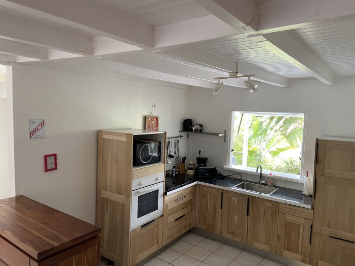 Location de vacances - Villa à Le Diamant - Cuisine (four, micro-onde, plaque à induction, ...)