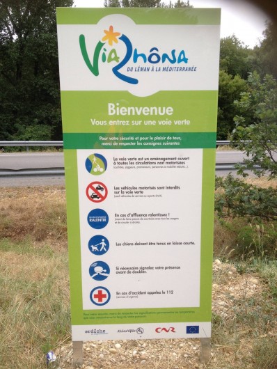 Location de vacances - Villa à Cruas - Via rhôna à 100m offre de magnifiques ballades en vélo en toute sécurité.