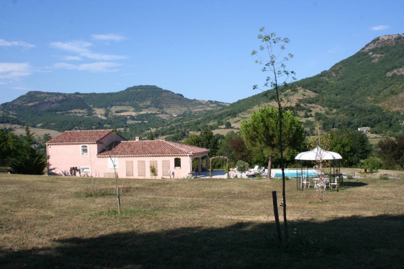 Location de vacances - Villa à Saint-Martin-sur-Lavezon - Coté ouest