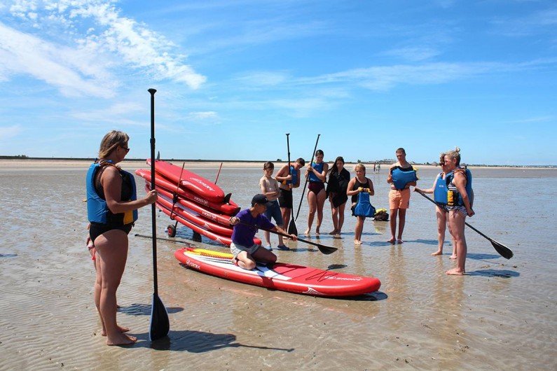 Location de vacances - Bungalow - Mobilhome à Ravenoville Plage - Initiation au paddle et kayak en mer.