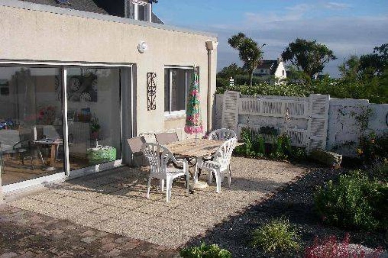 Location de vacances - Maison - Villa à Roscoff - La terrasse devant la mer