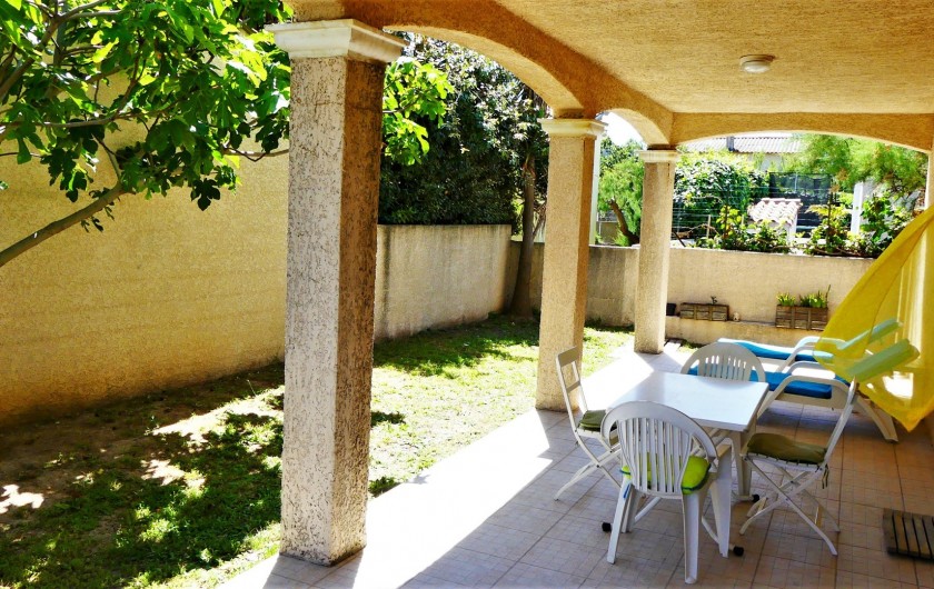 Location de vacances - Villa à Frontignan - Terrasse avec meubles de jardin Frontignan