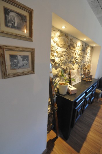 Location de vacances - Appartement à Charvonnex - charme et authenticité des murs en pierre