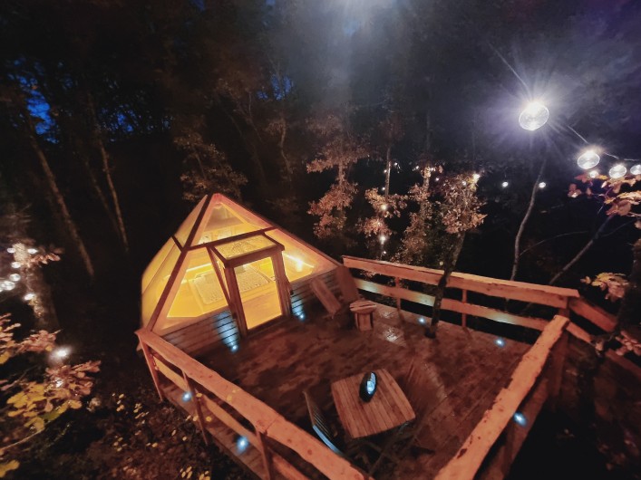 Location de vacances - Cabane dans les arbres à Rivière-sur-Tarn - La Pyramide