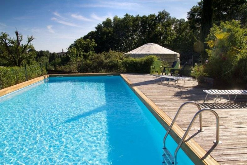 Yourtes mongoles avec piscine près de l'Ardèche à Barjac dans le Gard dans  le Languedoc-Roussillon - Occitanie