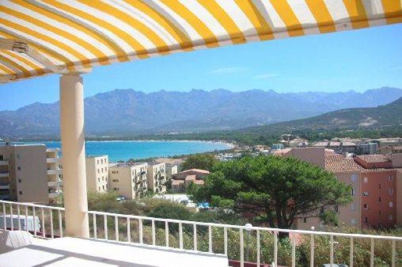 Location de vacances - Appartement à Calvi - Terrasse avec vue panoramique