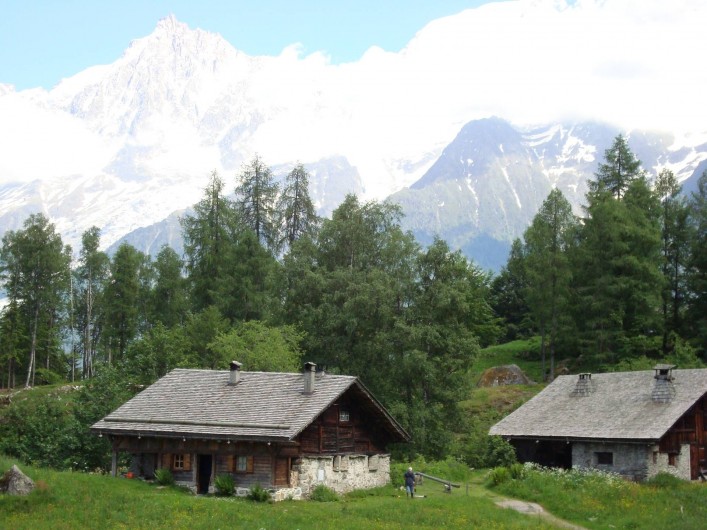 Location de vacances - Appartement à Les Houches - Les chalets de CHAROUSSE  petit alpage sur le chemin du PRARION