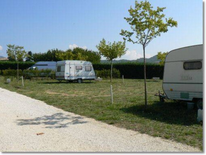 Location de vacances - Camping à Saint-Pantaléon-les-Vignes