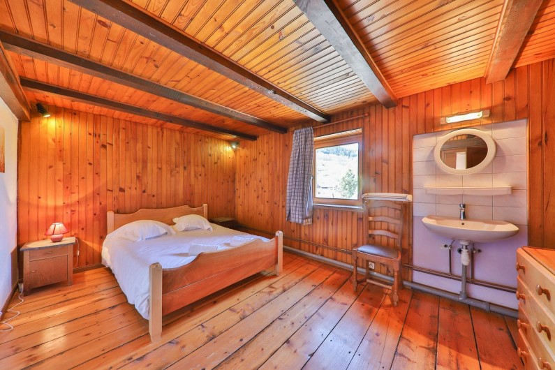 Location de vacances - Gîte à Sondernach - Belle chambre avec coin toilette