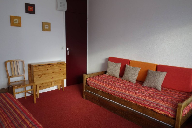 Location de vacances - Appartement à Les Menuires - Chambre couchage 2 lits simples