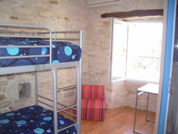 Location de vacances - Gîte à Caylus - gite la colonie chambre +salle d'eau et wc