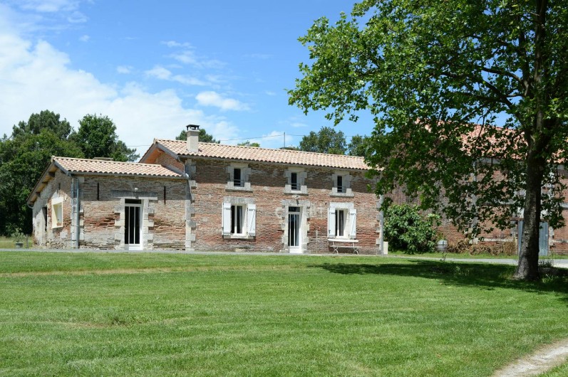 Location de vacances - Gîte à Eygurande-et-Gardedeuil - Gîte de la Guirandole-Eygurande et Gardedeuil-Dordogne