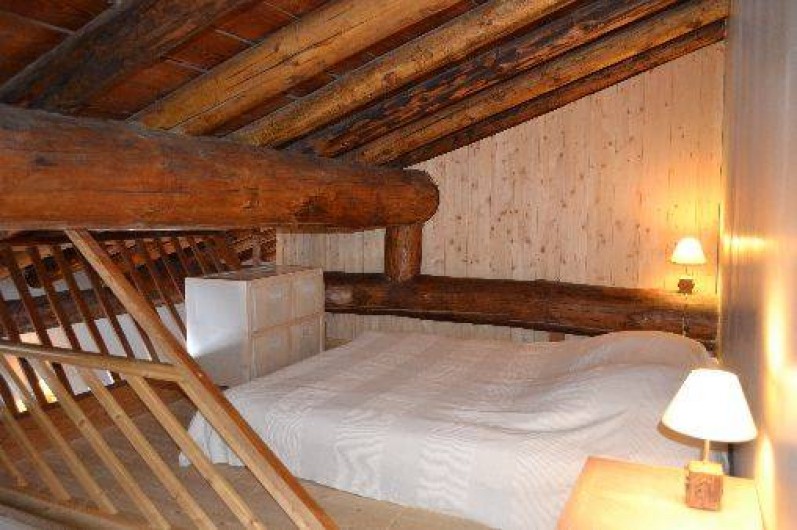 Location de vacances - Appartement à Bonneval-sur-Arc - Chambre double en mezzanine