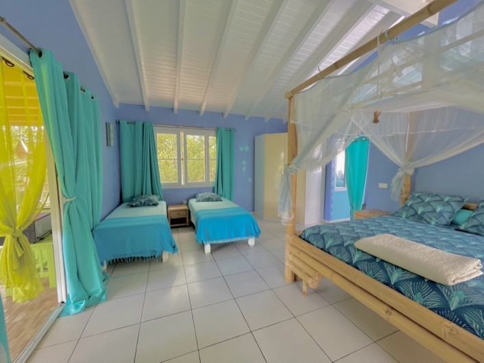 Location de vacances - Gîte à Le Gosier - Chambre XXL 128€ la nuit pour 2 personnes + 35€  la nuit par personne en +
