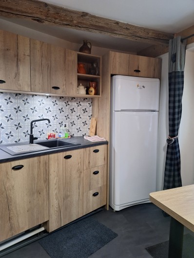 Location de vacances - Chalet à Saint-Jean-d'Arves - Cuisine rez-de-chaussée