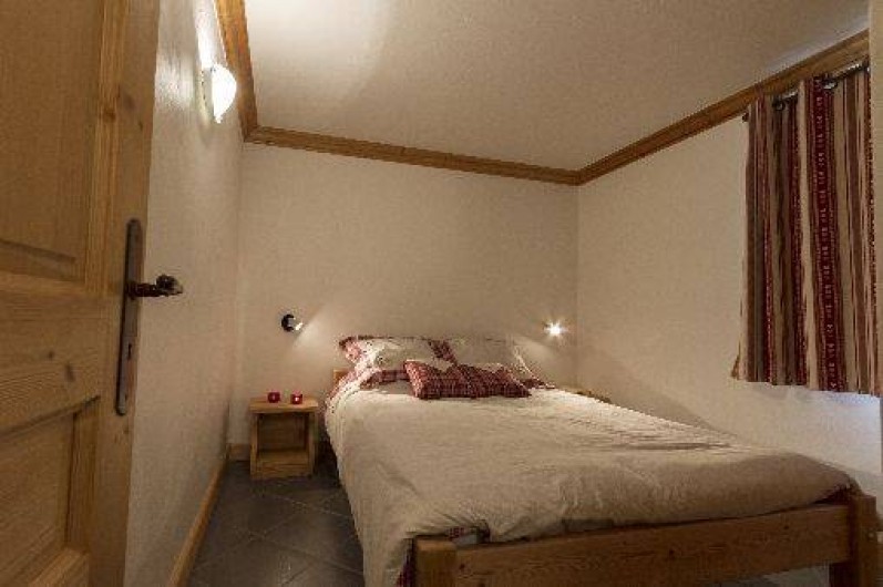Location de vacances - Appartement à Lanslebourg-Mont-Cenis - Chambre parentale (version double)