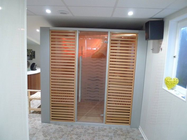 Location de vacances - Studio à Saint-Malo - le sauna...