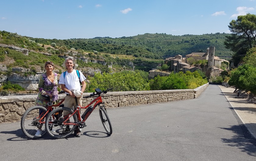 Location de vacances - Gîte à Saint-Nazaire-d'Aude - Balades en vélo dans des paysages magnifiques