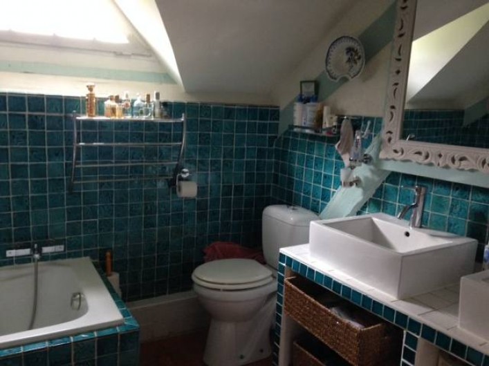 Location de vacances - Maison - Villa à Vitry-aux-Loges - Salle de bains  Baignoire + douche - WC