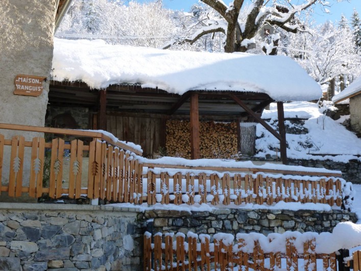 Location de vacances - Maison - Villa à Les Orres - Espace abrité en hiver