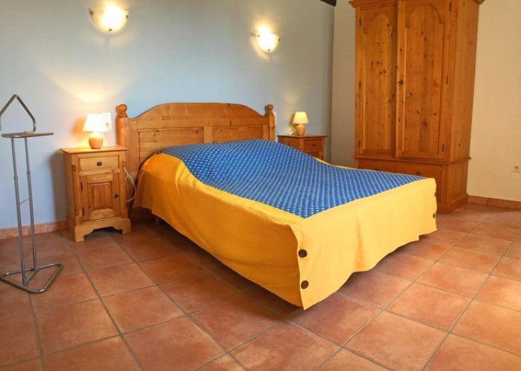 Location de vacances - Gîte à Bédarrides - Chambre avec lit double 140