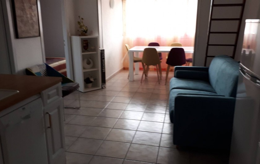 Location de vacances - Appartement à Agde - Vue générale de la pièce à vivre