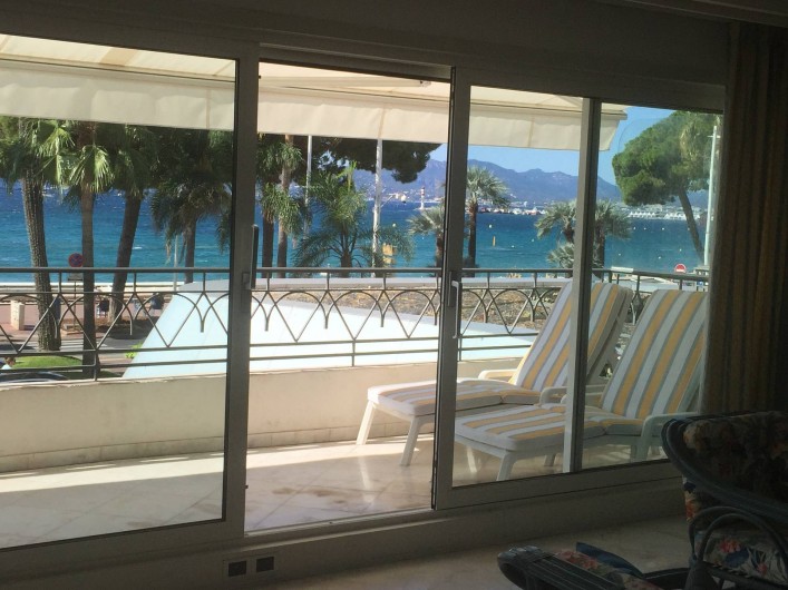 Location de vacances - Appartement à Cannes - Terrasse