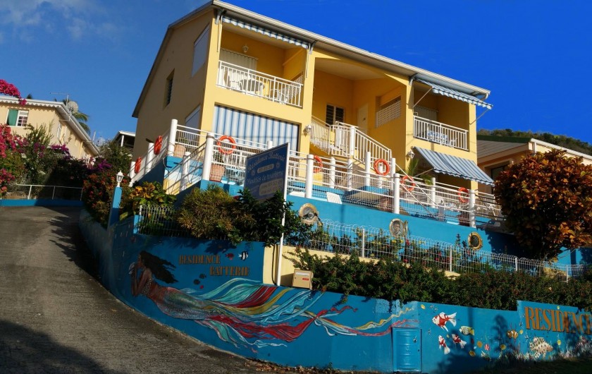 Location de vacances - Appartement à Les Anses-d'Arlet - Résidence Batterie, 7 appartements  (F2 et F4) à 200 mètres de la plage .