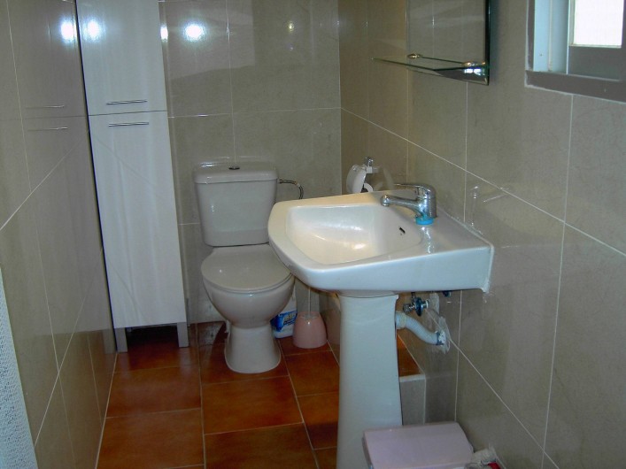 Location de vacances - Appartement à Valence - salle de bain