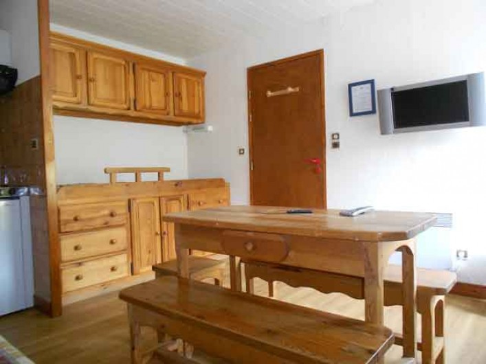 Location de vacances - Gîte à La Bresse - Gite "les champis" 25 m2 . 2 pièces. vue séjour cuisine