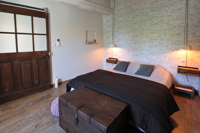 Location de vacances - Chambre d'hôtes à Saint-Laurent-des-Arbres - Chambre 1 du gîte