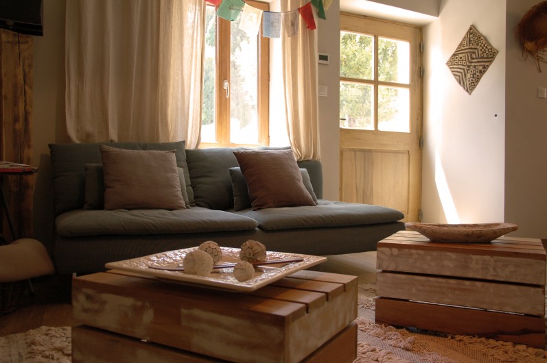 Location de vacances - Chambre d'hôtes à Saint-Laurent-des-Arbres - Salon gîte