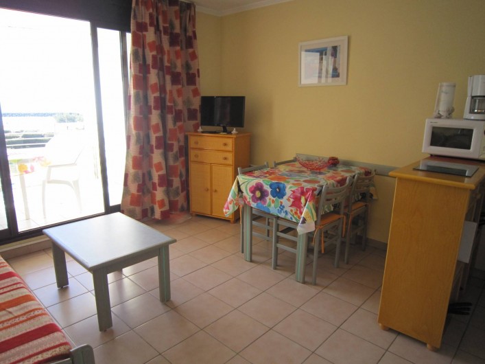 Location de vacances - Appartement à Le Cap d'Agde - Le coin "salle à manger"