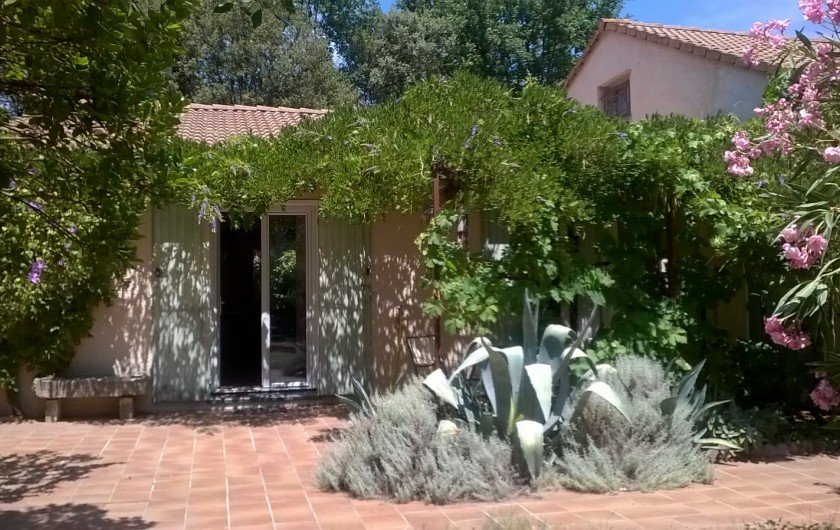 Location de vacances - Maison - Villa à Arpaillargues-et-Aureillac - pergola