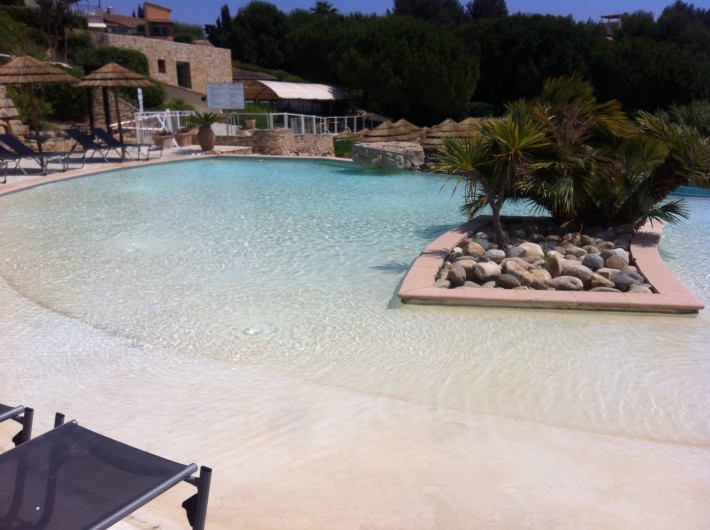 Location de vacances - Appartement à Saint-Cyr-sur-Mer - La piscine des petits