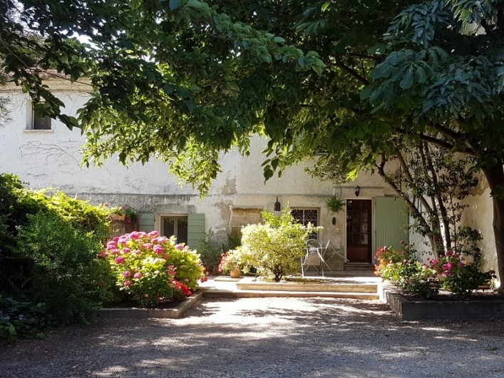 Location de vacances - Appartement à Saint-Gilles - terrasse coté nord indépendante